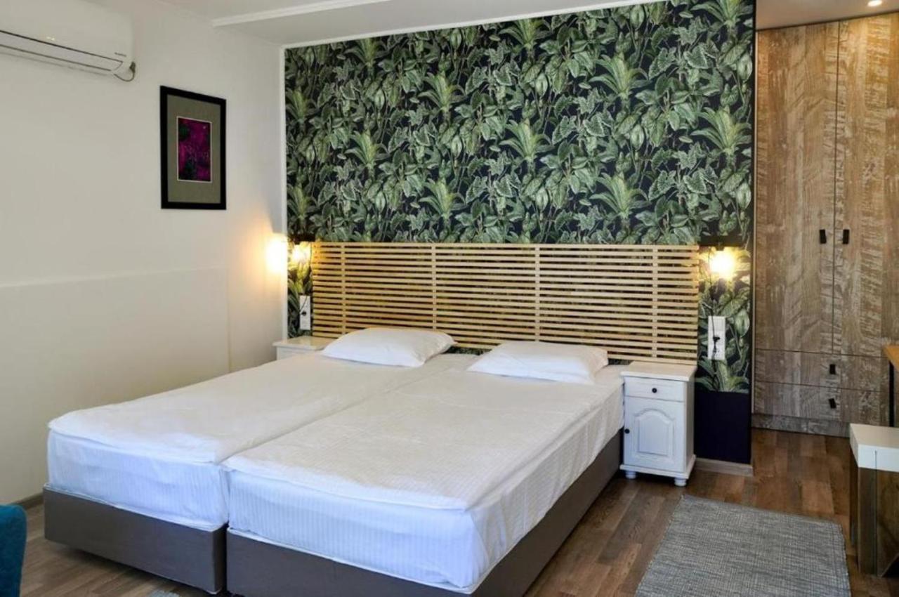 St Anastasia Hotel Burgas Ngoại thất bức ảnh